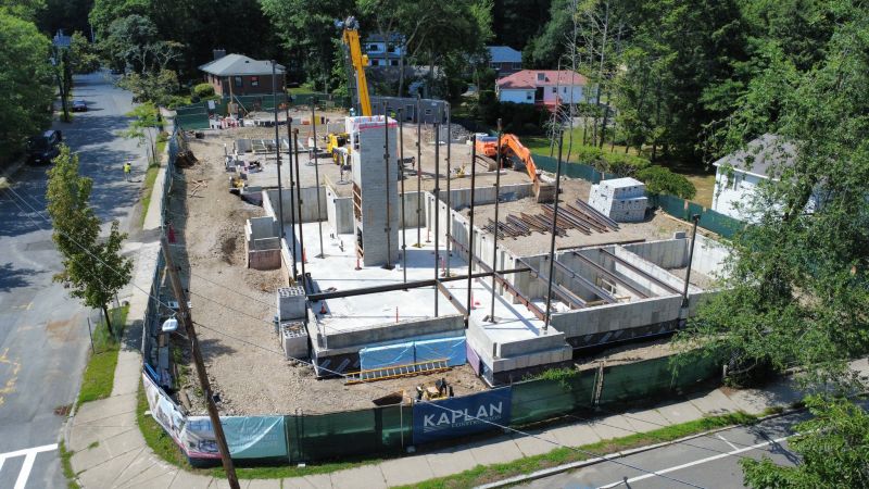 Image for the Tweet beginning: Structural steel erection has begun